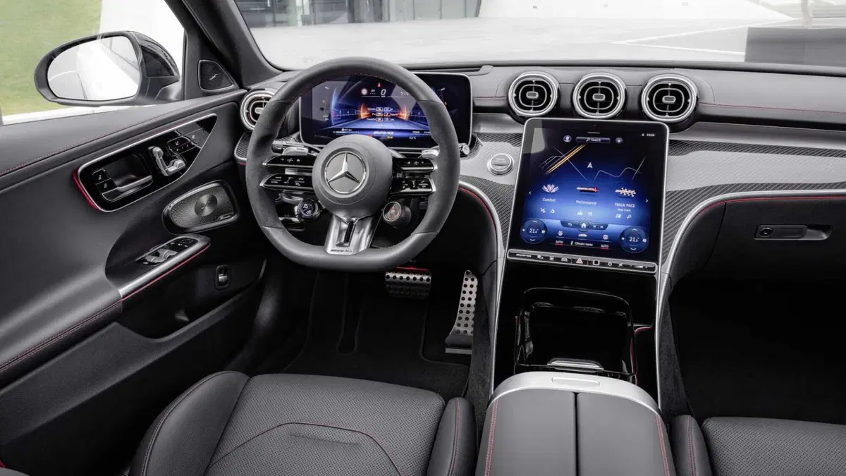 Mercedes-Benz Classe C AMG 43 mhev Premium Plus 4matic 422cv auto (7)