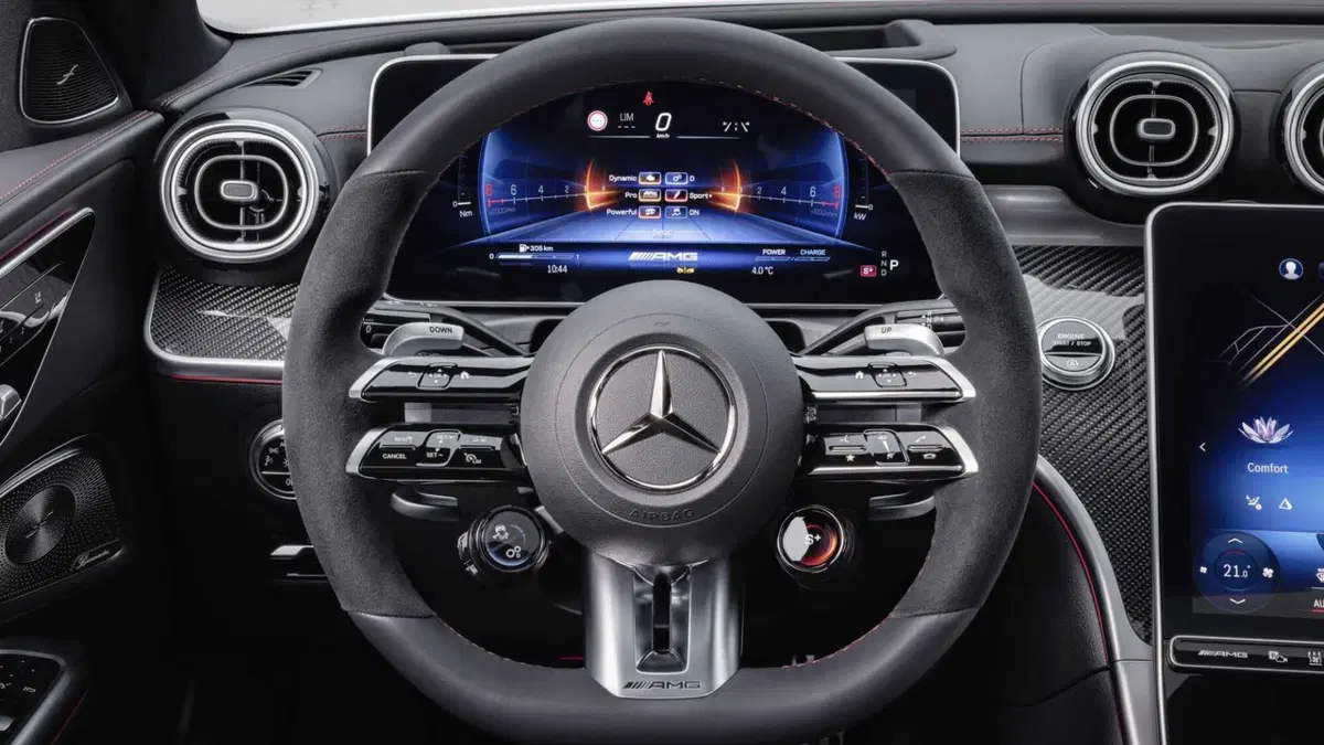 Mercedes-Benz Classe C AMG 43 mhev Premium Plus 4matic 422cv auto (8)
