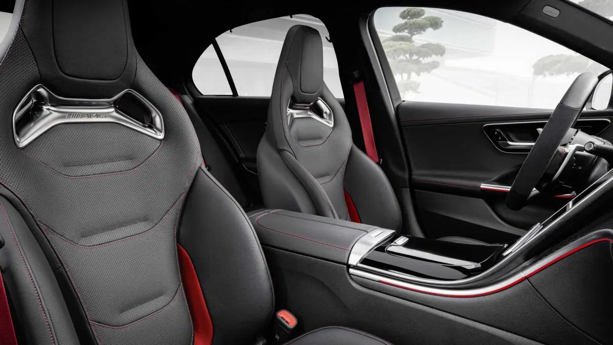 Mercedes-Benz Classe C AMG 43 mhev Premium Plus 4matic 422cv auto (10)