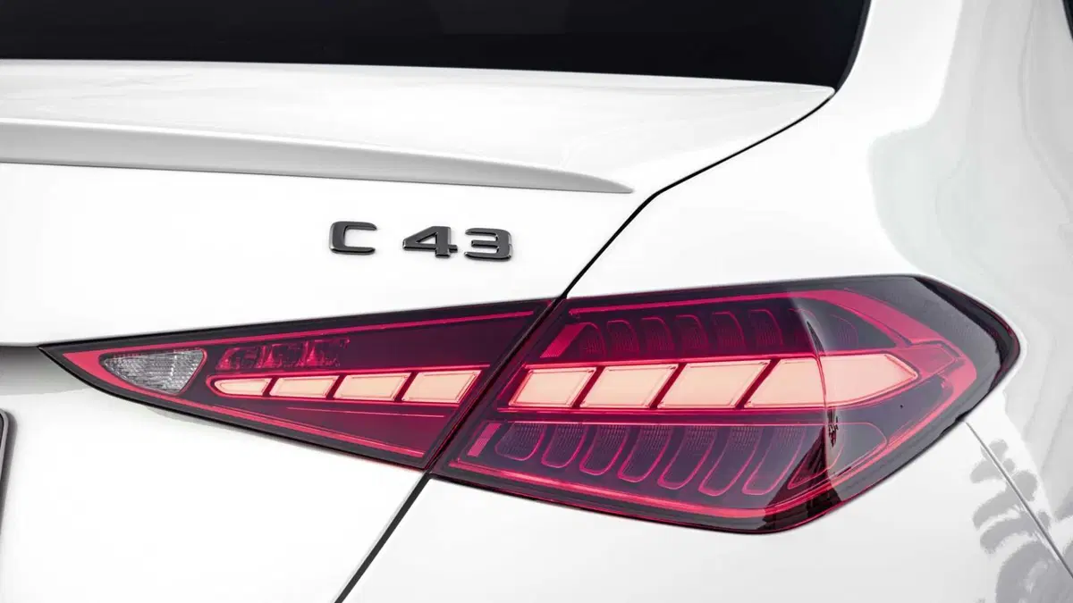 Mercedes-Benz Classe C AMG 43 mhev Premium Plus 4matic 422cv auto (12)