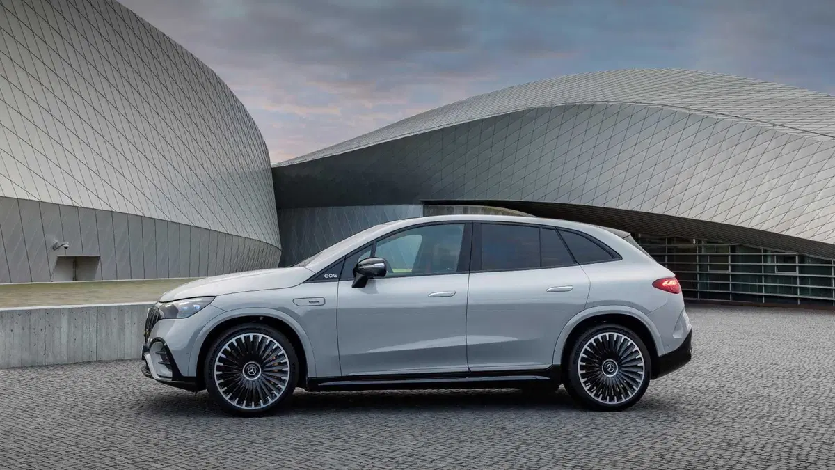 Mercedes-Benz EQE SUV AMG 53 AMG Line Premium Plus 4matic+ (3)