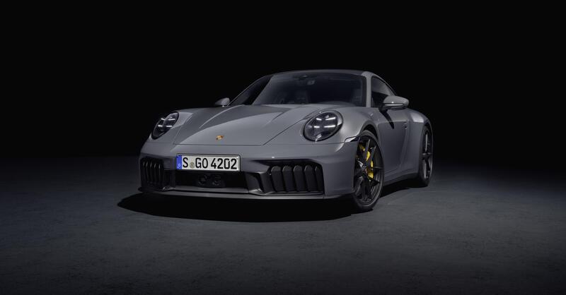 Porsche 911 ECCO l&#039;IBRIDA! Come &egrave; fatta la nuova  Carrera GTS e come cambia la base