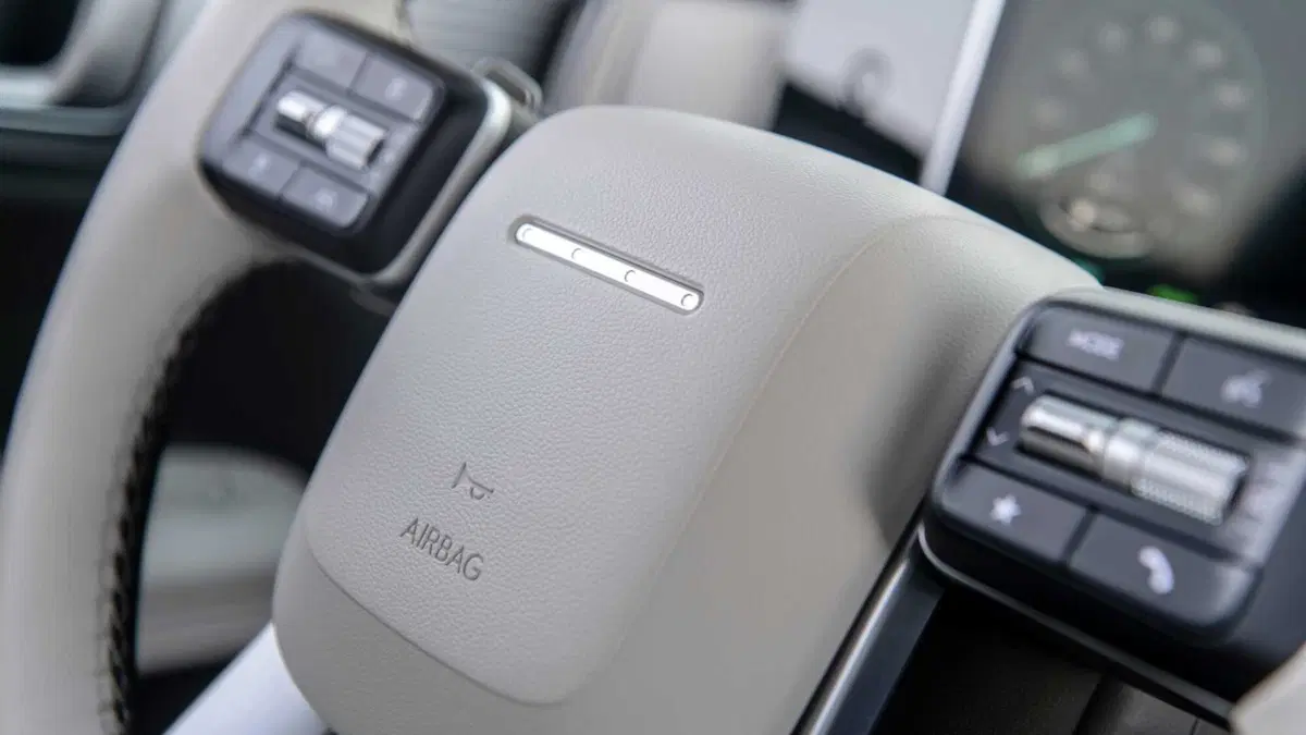 Hyundai Santa Fe 1.6 t-gdi phev XClass Calligraphy Pack 4wd 288cv at 7p.ti (19)