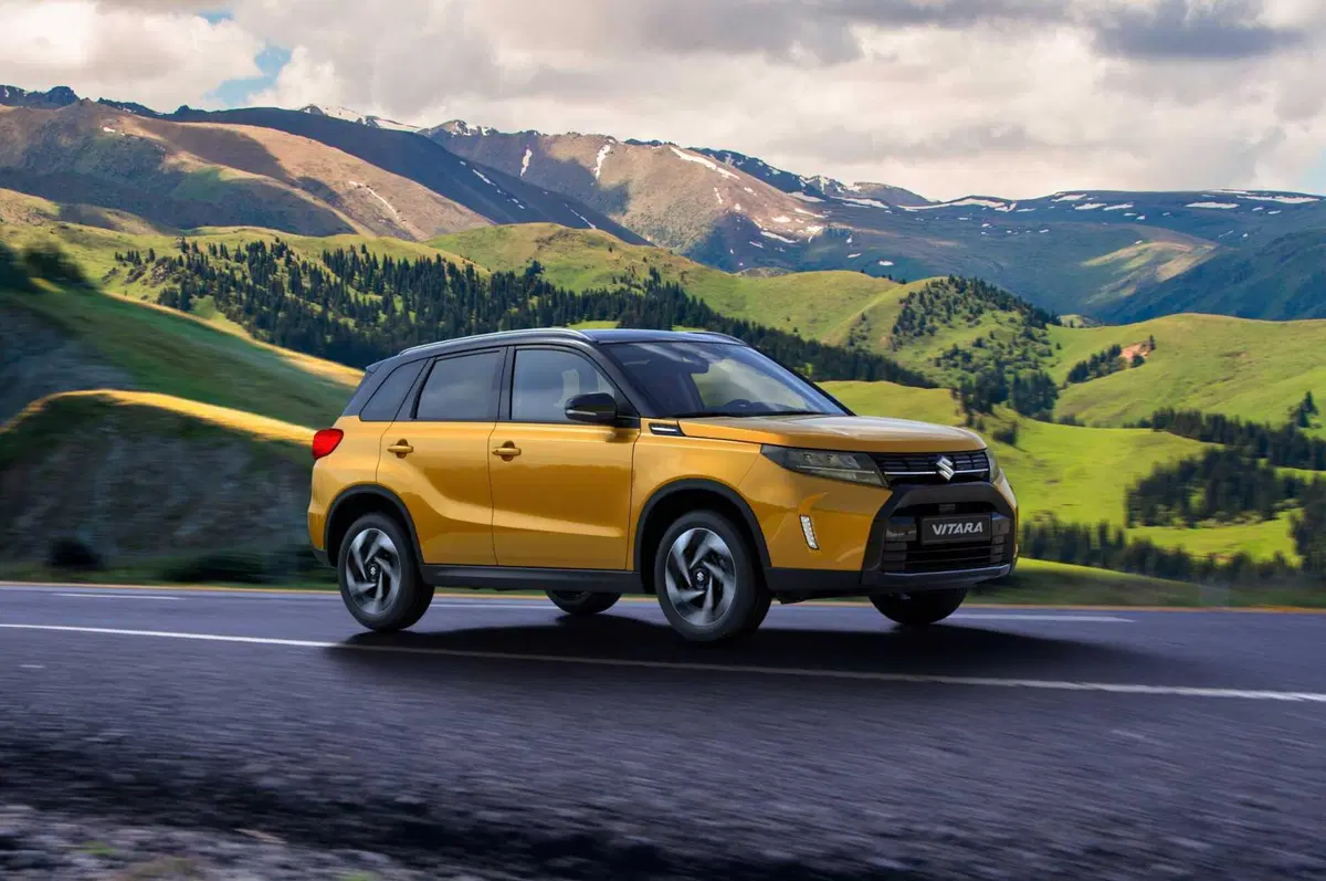 Suzuki Vitara 2024: com'è fatta e come va, le prestazioni e i dati tecnici (8)