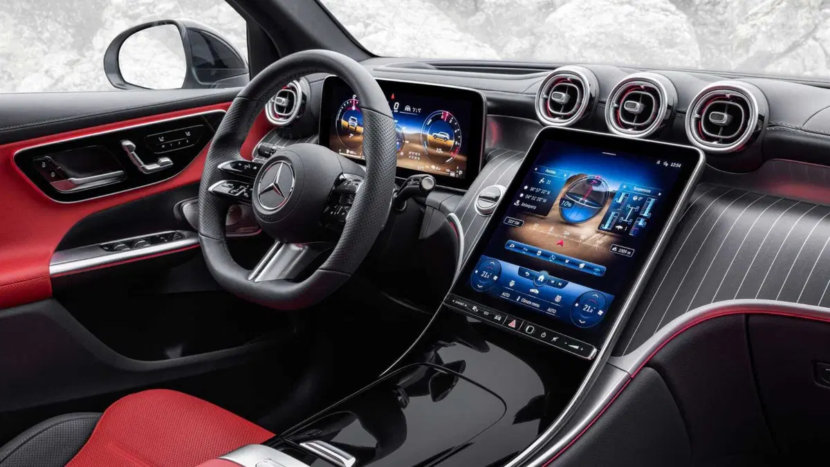 Mercedes-Benz GLC SUV (2022-->>) (11)
