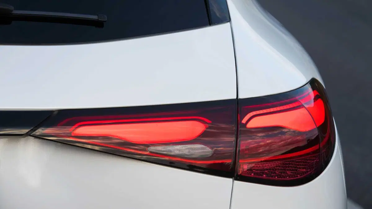 Mercedes-Benz GLC SUV (2022-->>) (18)