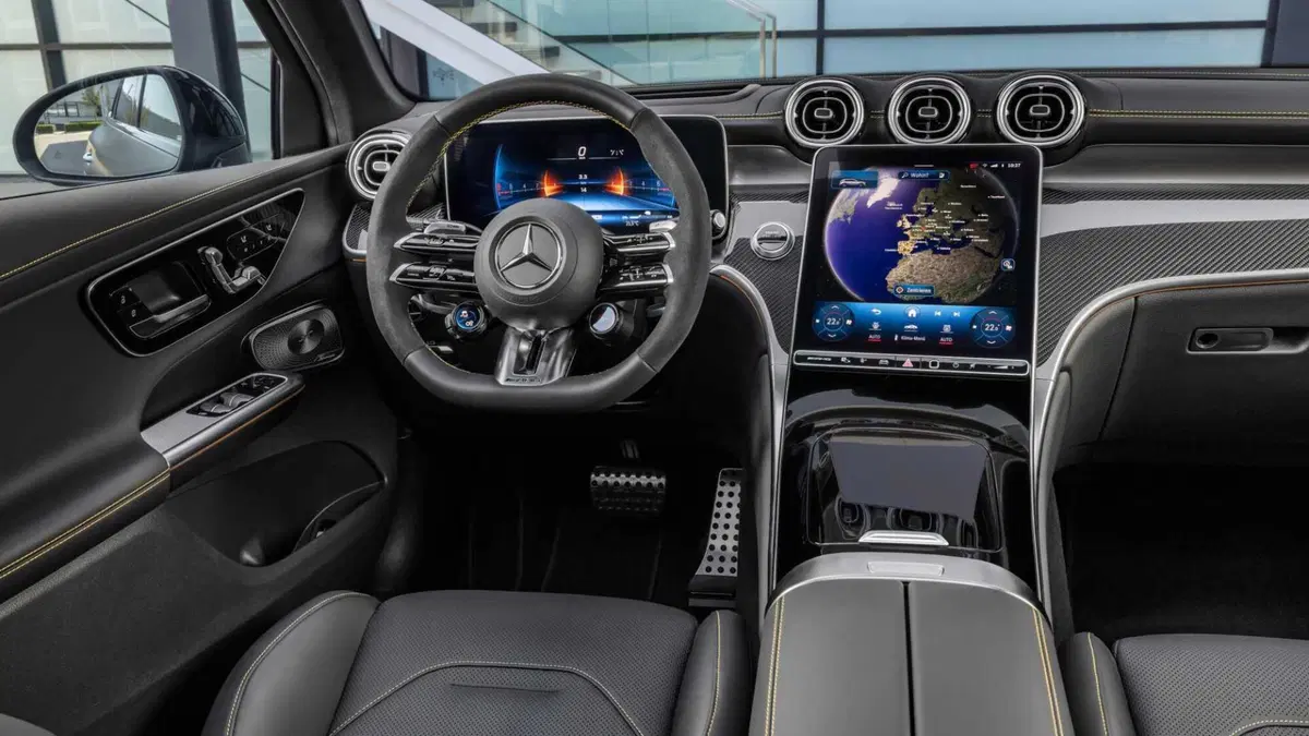 Mercedes-Benz GLC SUV AMG 63 S e performance AMG Line Premium Plus Edition 1 auto (15)