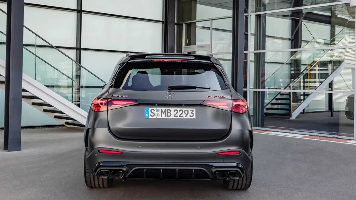 Mercedes-Benz GLC SUV AMG 63 S e performance AMG Line Premium Edition 1 auto (8)