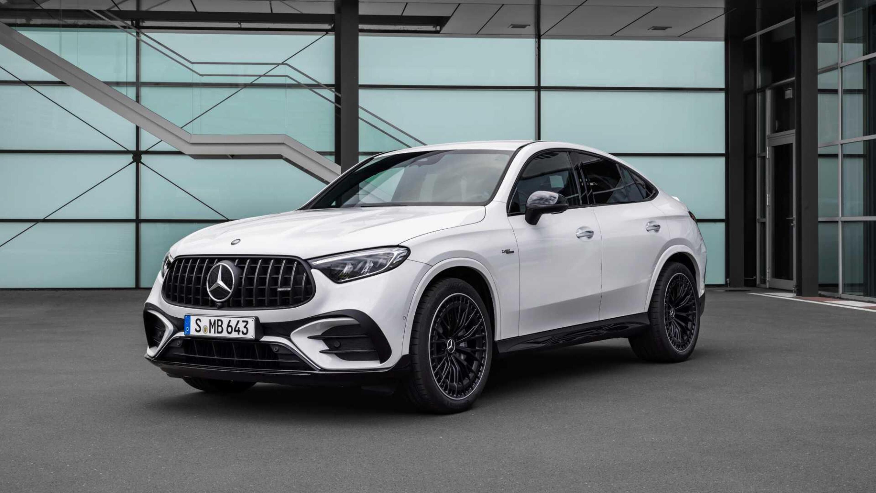 Mercedes Benz Glc Coupé Amg 43 Amg Line Premium Plus 4matic Auto Nuove Listino Prezzi Auto 4690