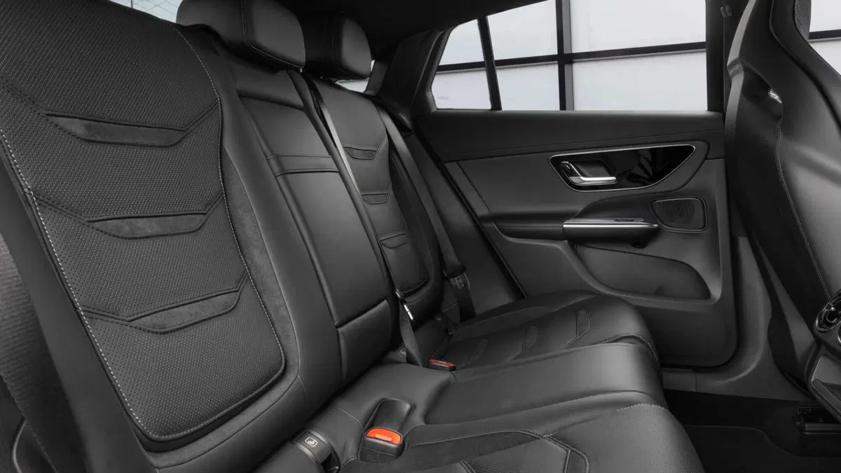 Mercedes-Benz GLC Coupé AMG 63 S e performance AMG Line Premium Plus Edition 1 auto (11)