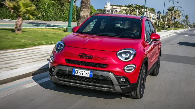 Fiat 500X: il prezzo con e senza i nuovi incentivi auto 2024