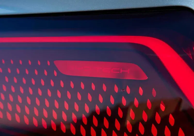 Byd Seal U  (2024-26) (15)