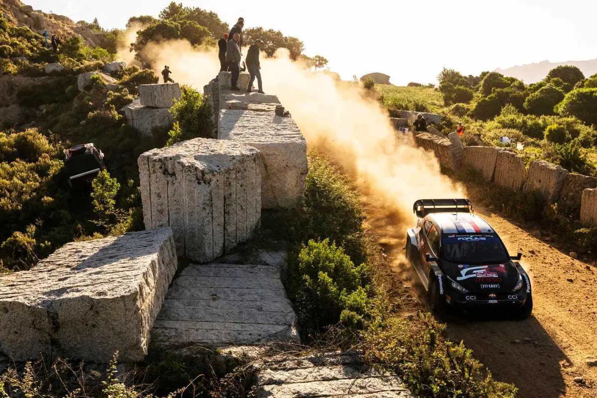 WRC24. 21° RIS. Sardegna stellare, spaziale Ogier [GALLERY] (10)