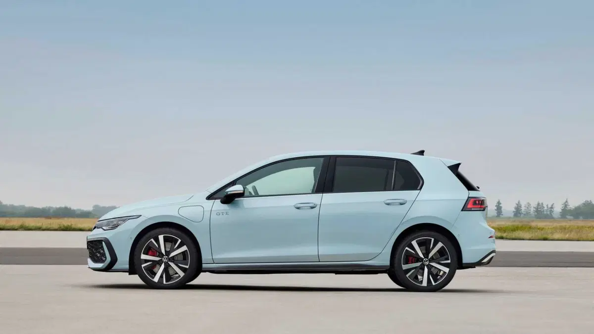 Volkswagen Golf 1.5 tsi ehybrid GTE 272cv dsg (3)