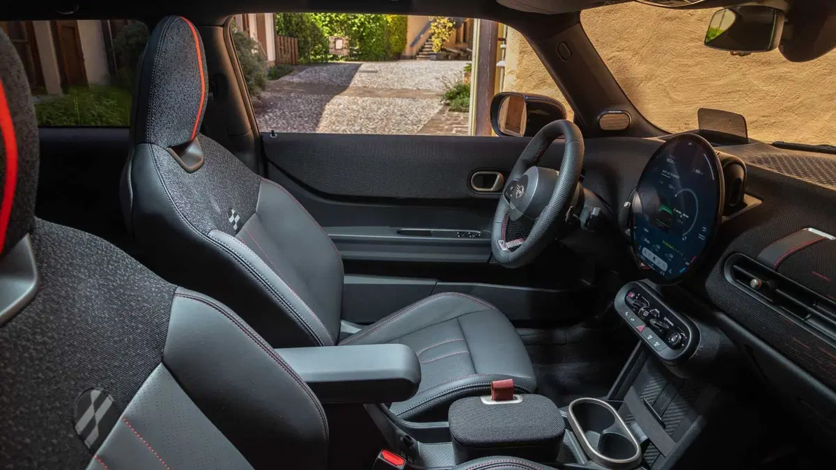 MINI Mini 3p 2.0 S JCW auto (8)