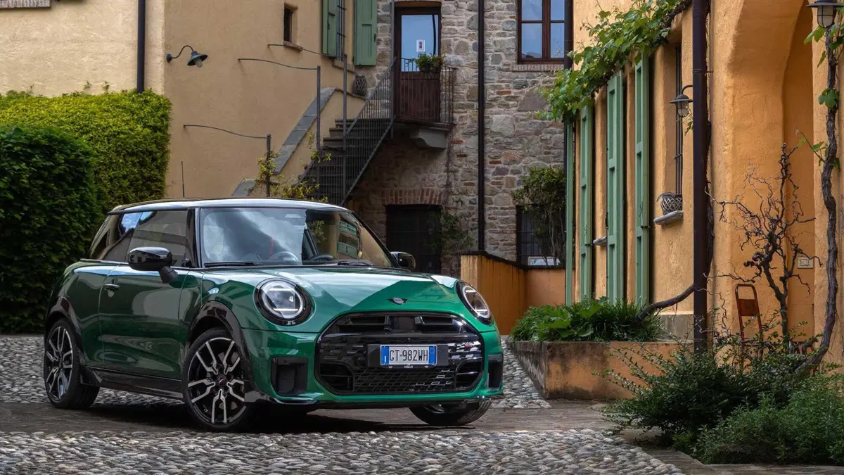 MINI Mini 3p 2.0 S JCW auto