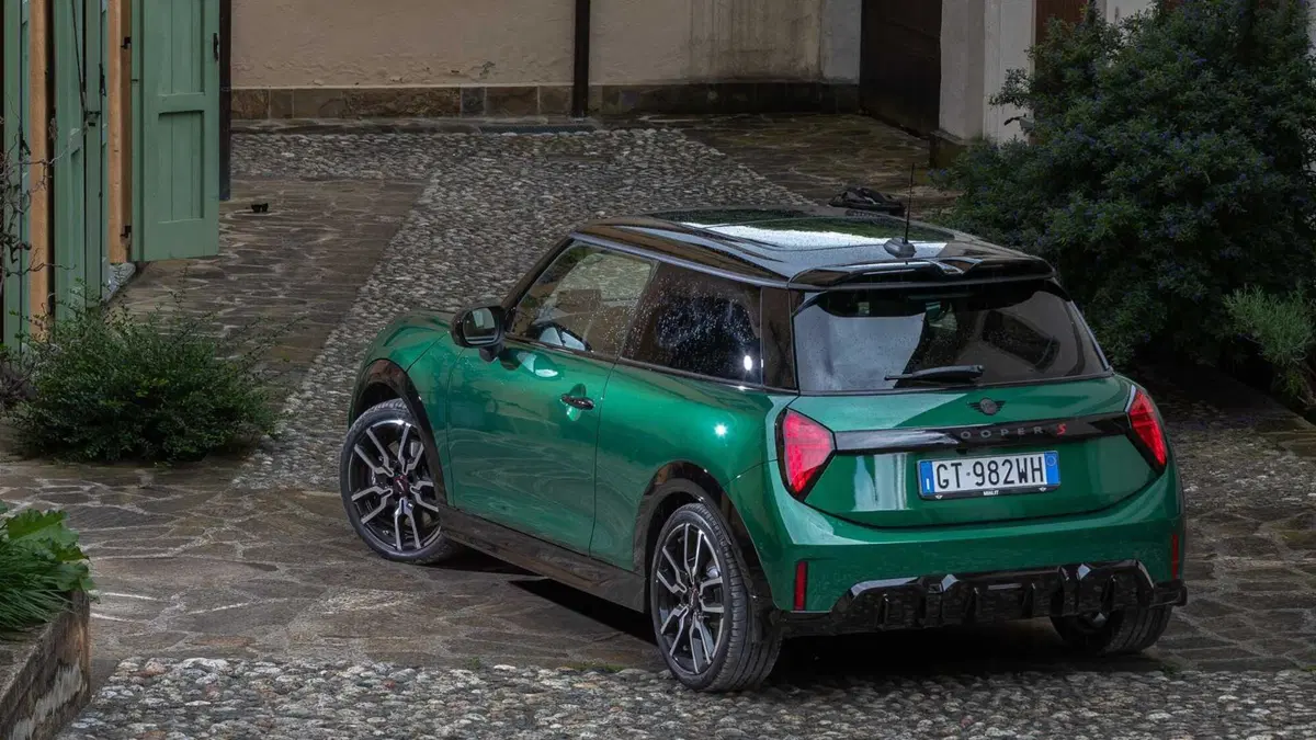 MINI Mini 3p 2.0 S JCW auto (3)