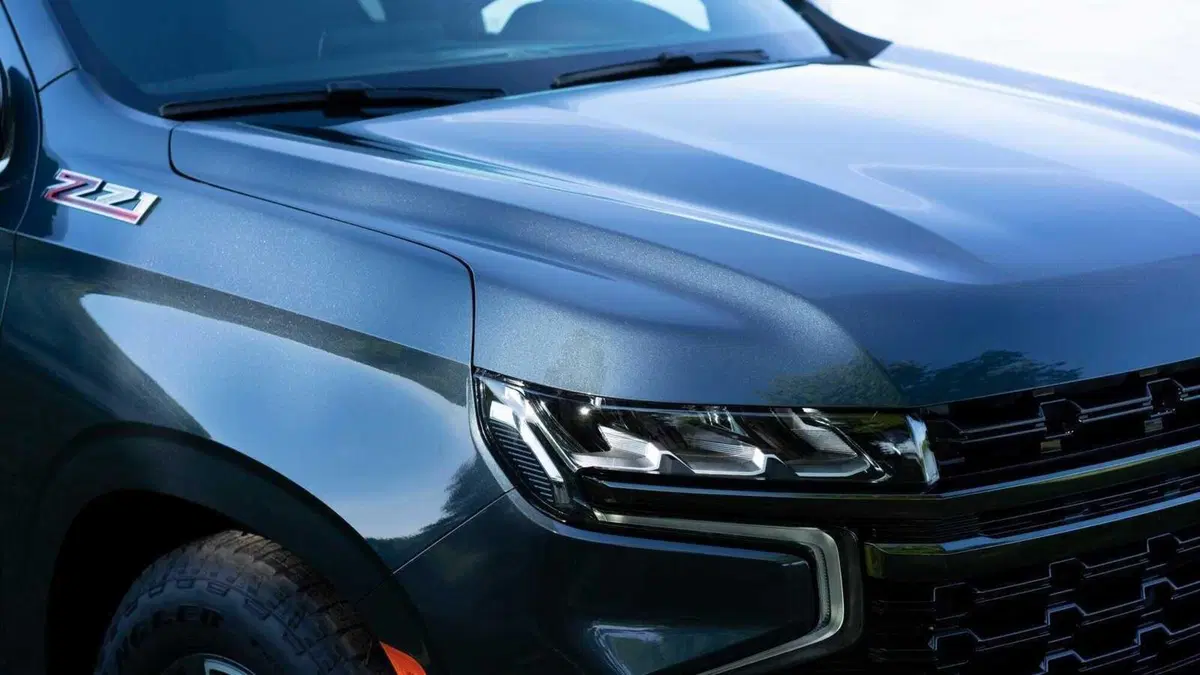 Chevrolet Suburban (2021-->>) (11)