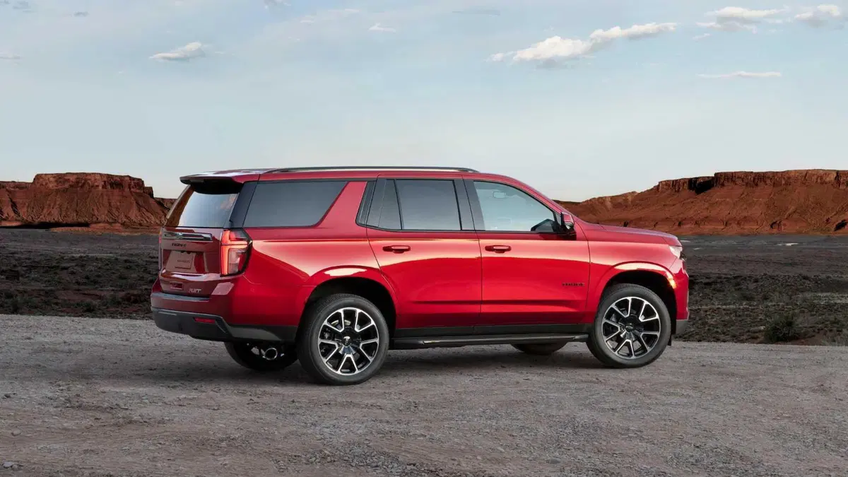 Chevrolet Tahoe (2021-->>) (3)