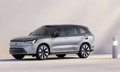 Volvo Introduce il Primo Passaporto Globale per Batterie EV