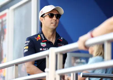 F1. Sergio Perez, dopo il rinnovo, l'annuncio: il pilota Red Bull sbarca su Disney+