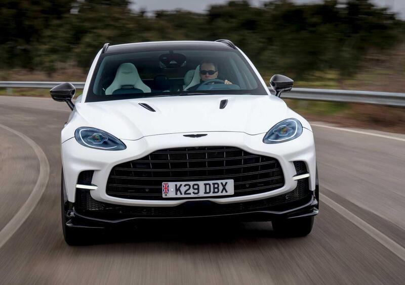 Aston Martin DBX707 (2022-->>) (6)