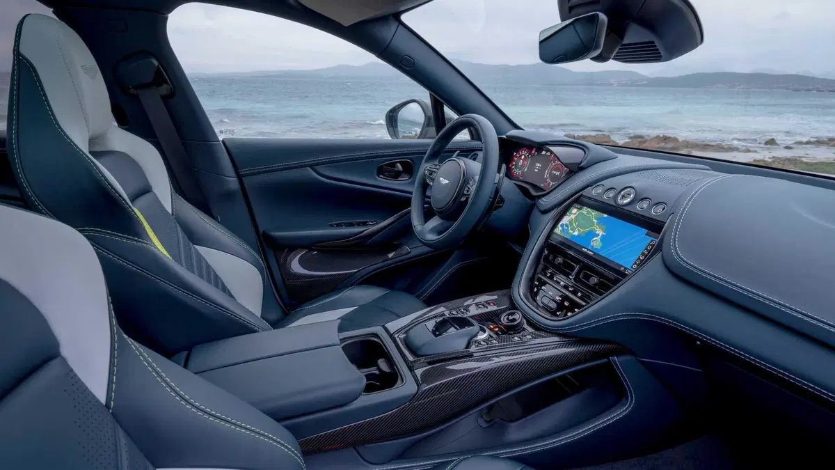 Aston Martin DBX707 (2022-->>) (8)