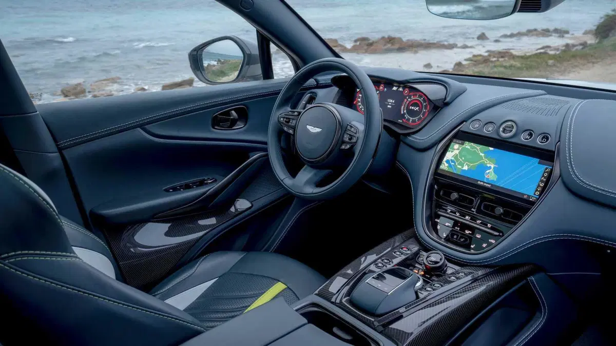 Aston Martin DBX707 (2022-->>) (9)