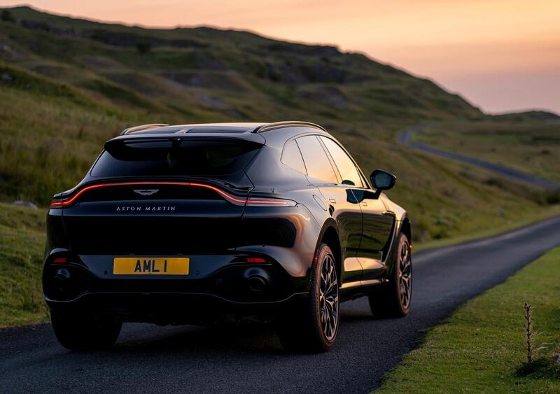 Aston Martin DBX (2020-->>) (9)