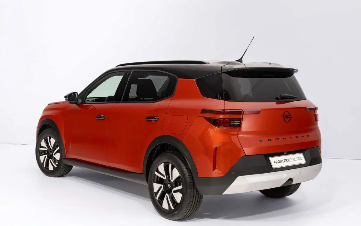 Opel Frontera: guardiamo dal vivo la nuova suv di primo prezzo (15)