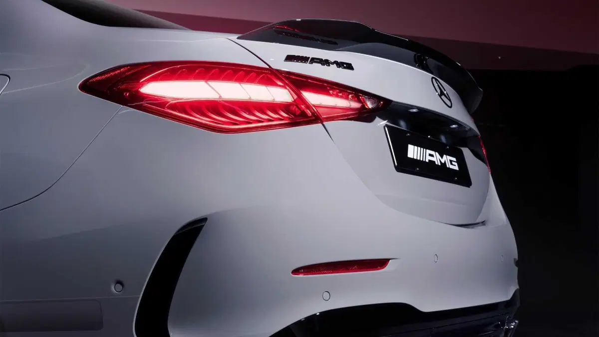 Mercedes-Benz Classe C AMG 63 S e performance Premium AMG F1 Edition auto (10)