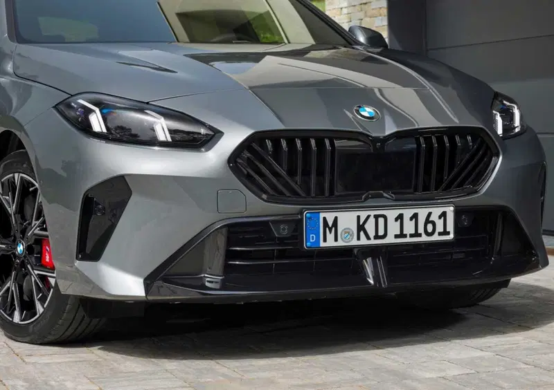 BMW Serie 1 (2024-->>) (12)