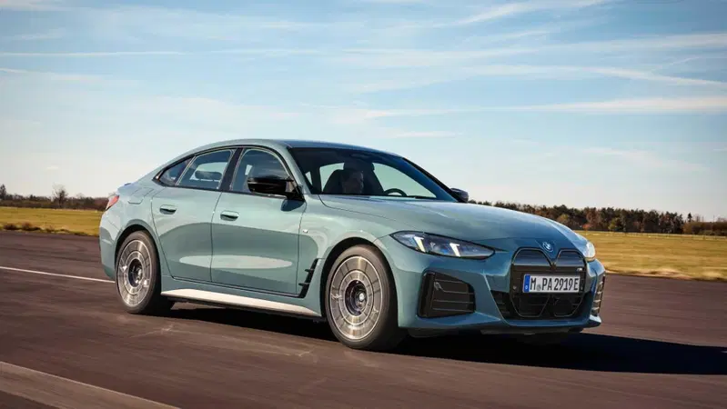 BMW i4 M50