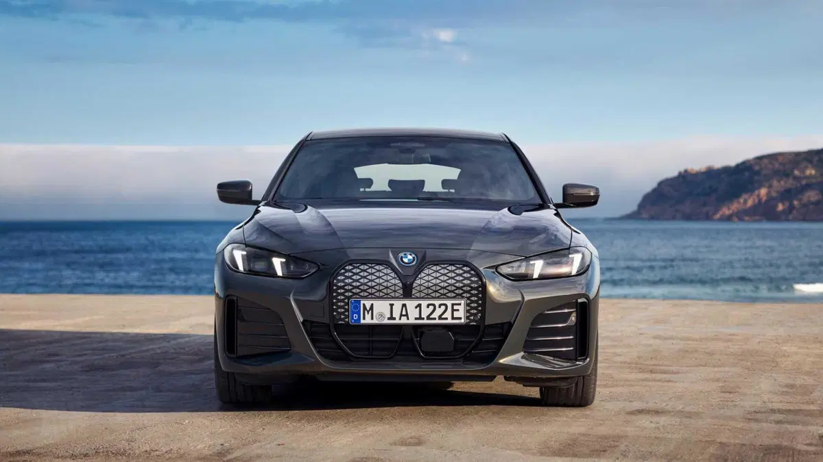 BMW i4 i4 edrive35 Sport (4)
