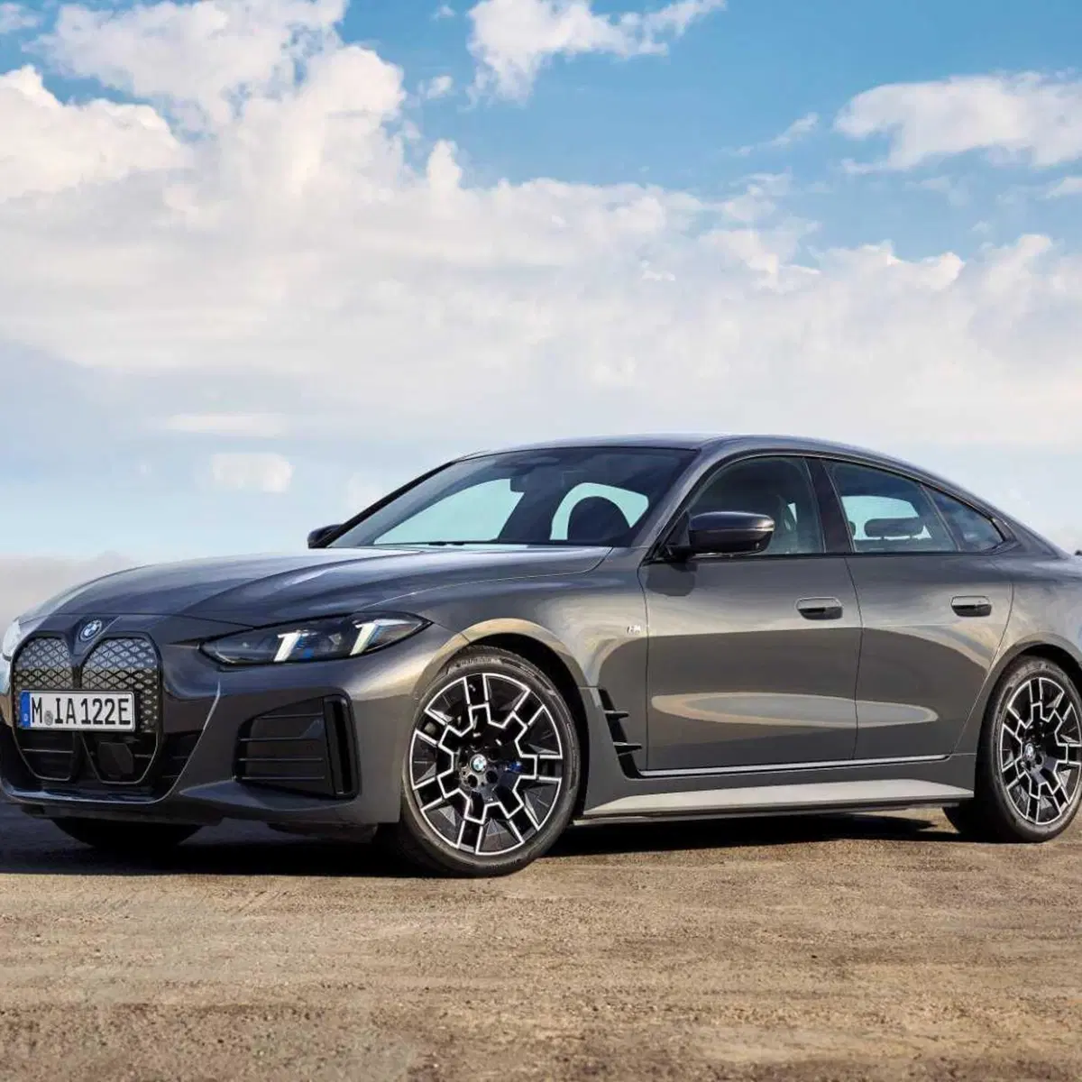 BMW i4 (2021-->>)