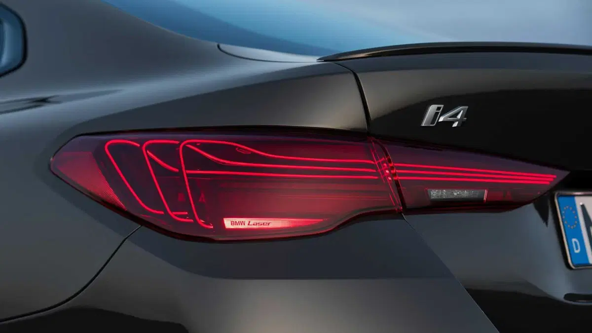 BMW i4 i4 edrive35 Sport (13)