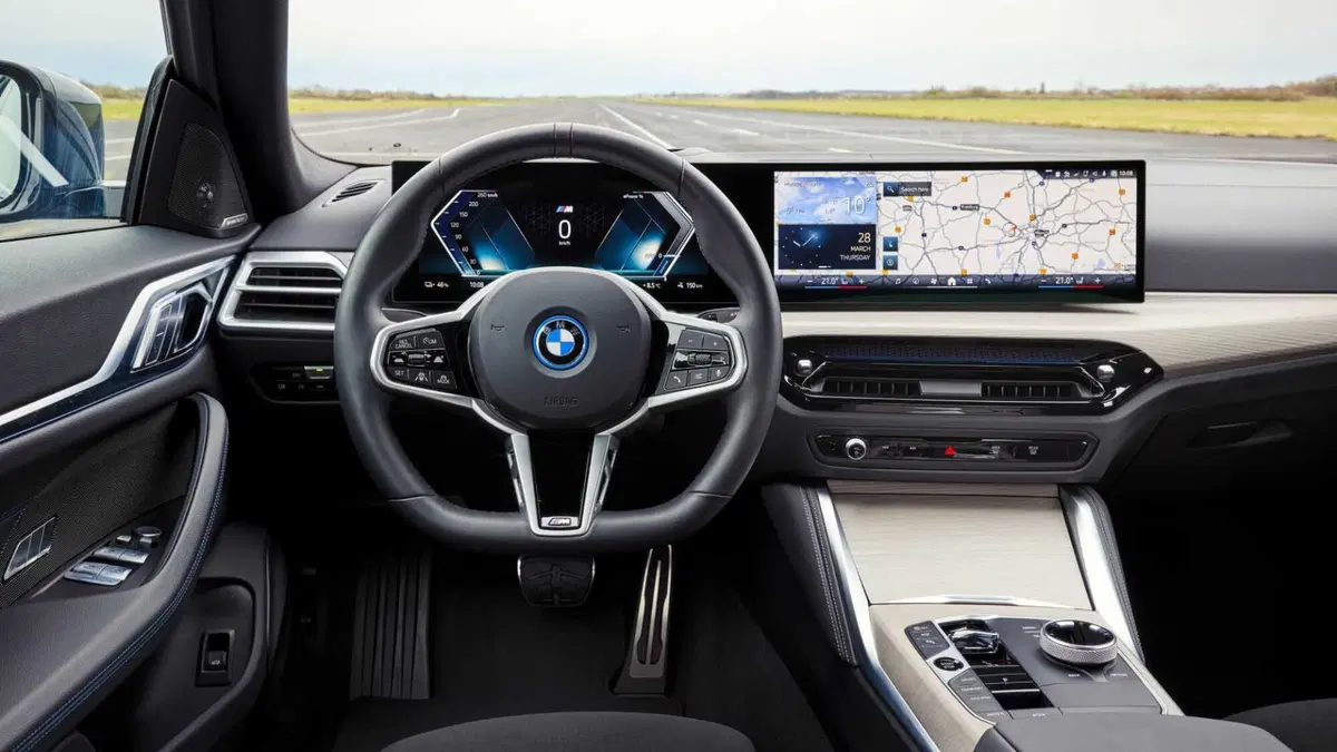 BMW i4 i4 edrive35 Sport (9)