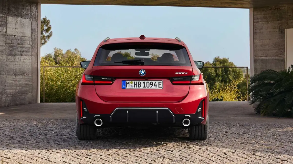 BMW Serie 3 Touring 318d 48V (7)