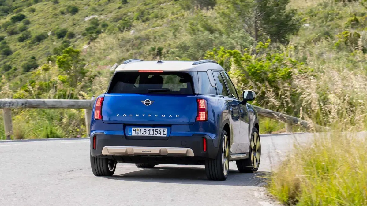MINI Mini Countryman E Favoured (5)