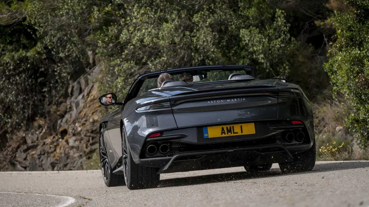 Aston Martin DBS Superleggera Volante (2019-23) (4)