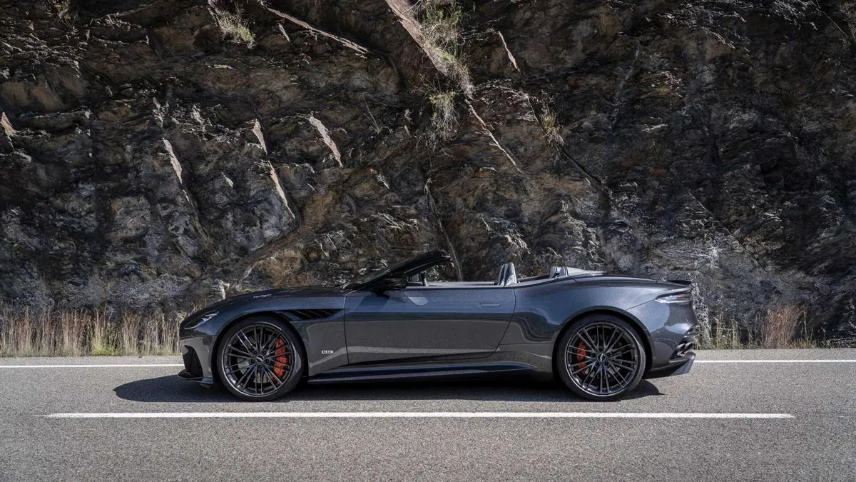 Aston Martin DBS Superleggera Volante (2019-23) (8)