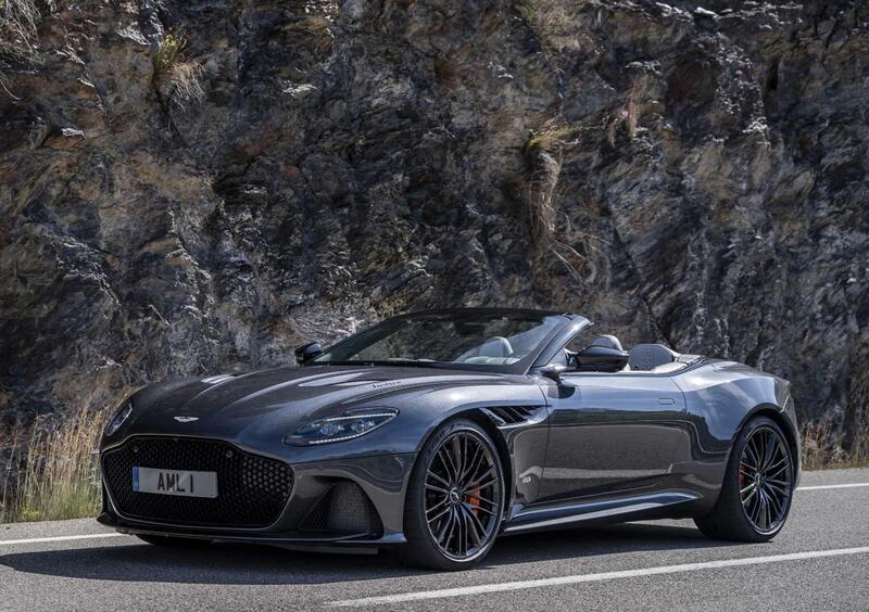 Aston Martin DBS Superleggera Volante (9)