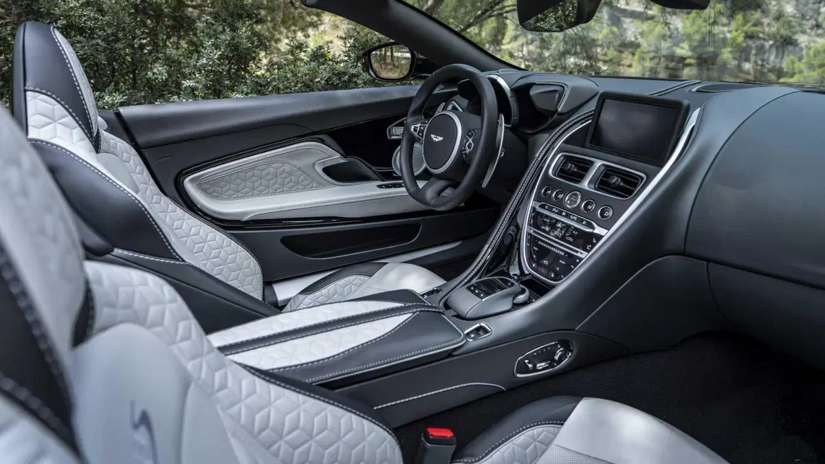 Aston Martin DBS Superleggera Volante (2019-23) (12)