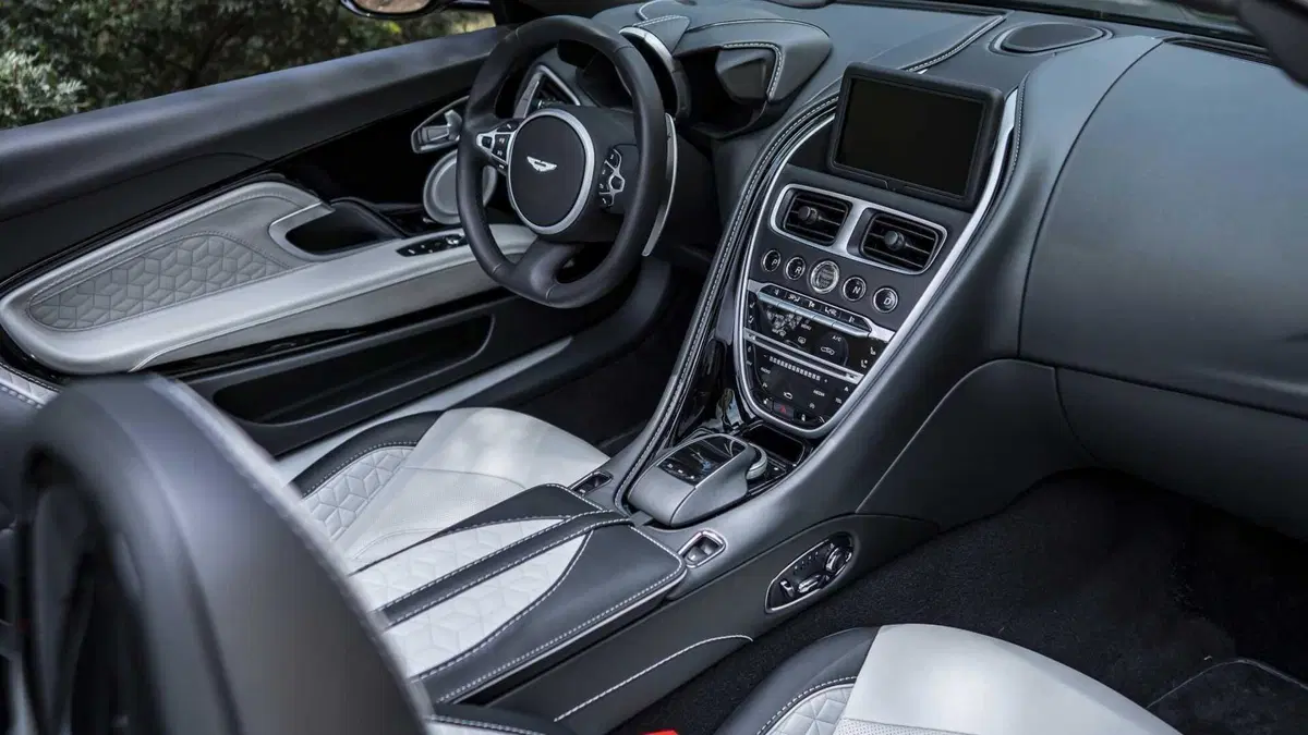 Aston Martin DBS Superleggera Volante (2019-23) (13)