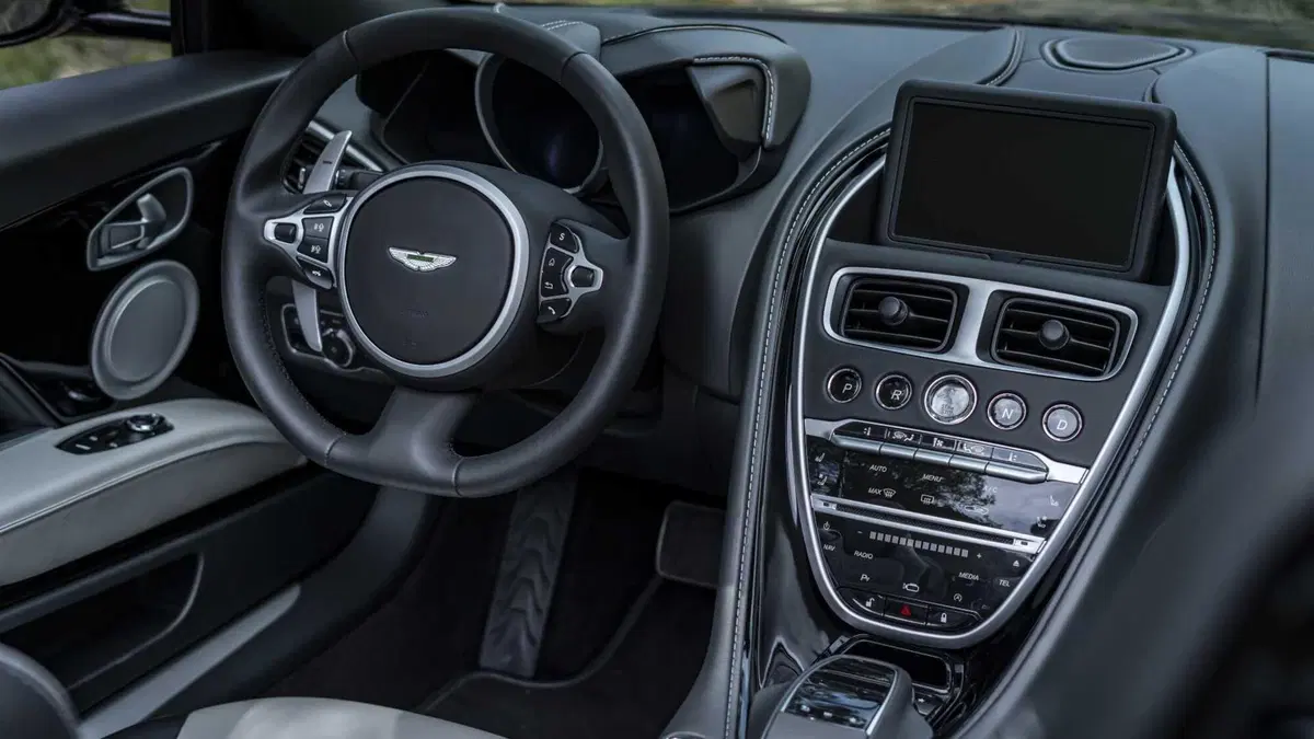 Aston Martin DBS Superleggera Volante (2019-23) (15)