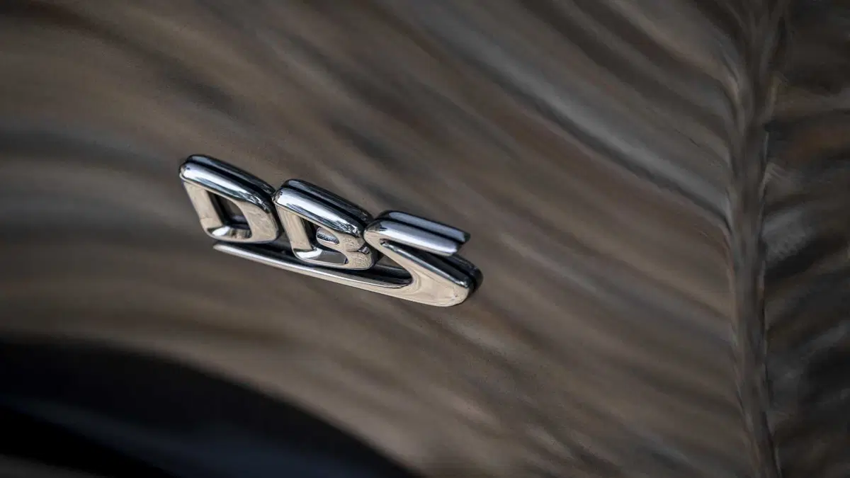 Aston Martin DBS Superleggera Volante (2019-23) (18)