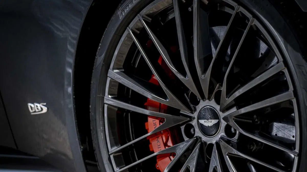 Aston Martin DBS Superleggera Volante (2019-23) (19)