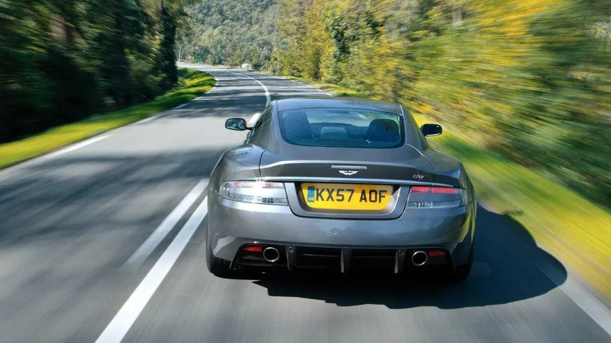 Aston Martin DBS (2008-13) (5)