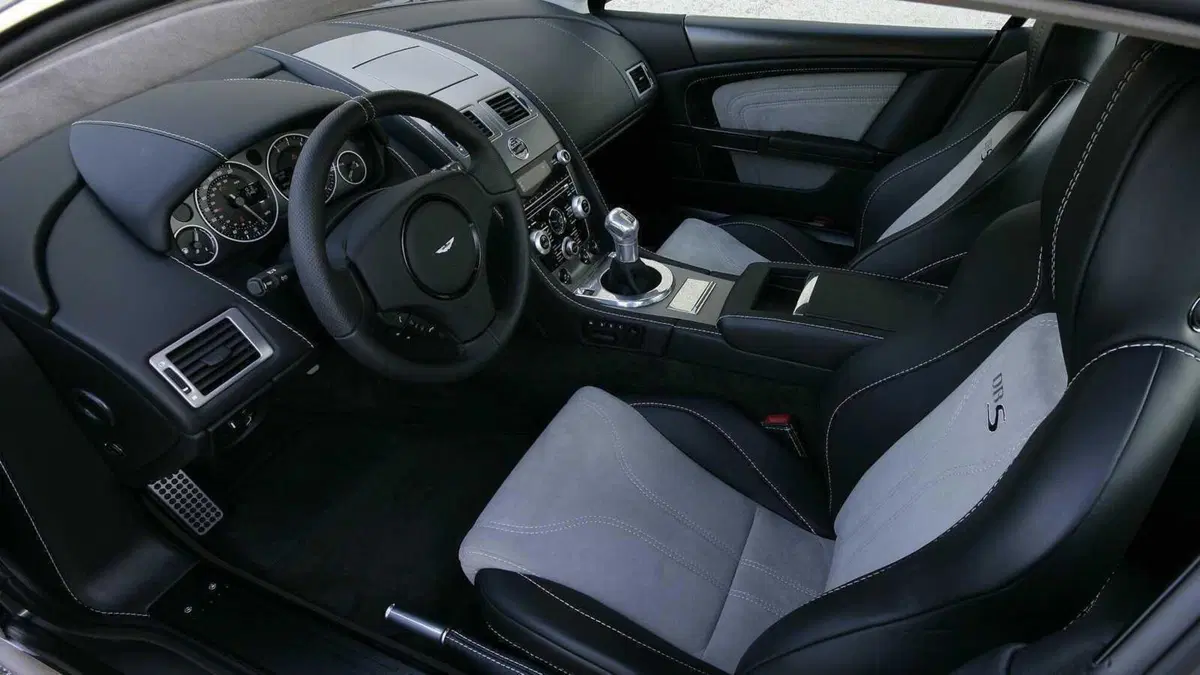Aston Martin DBS (2008-13) (6)