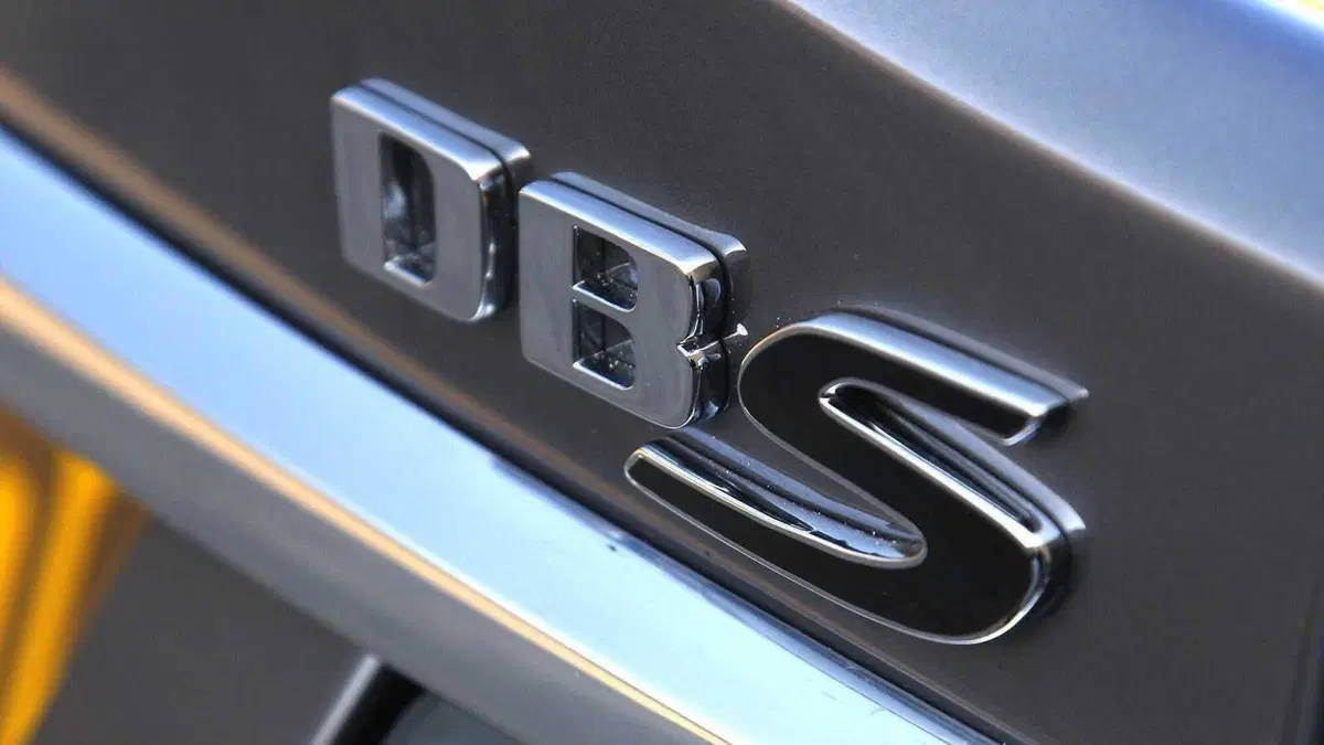 Aston Martin DBS (2008-13) (9)
